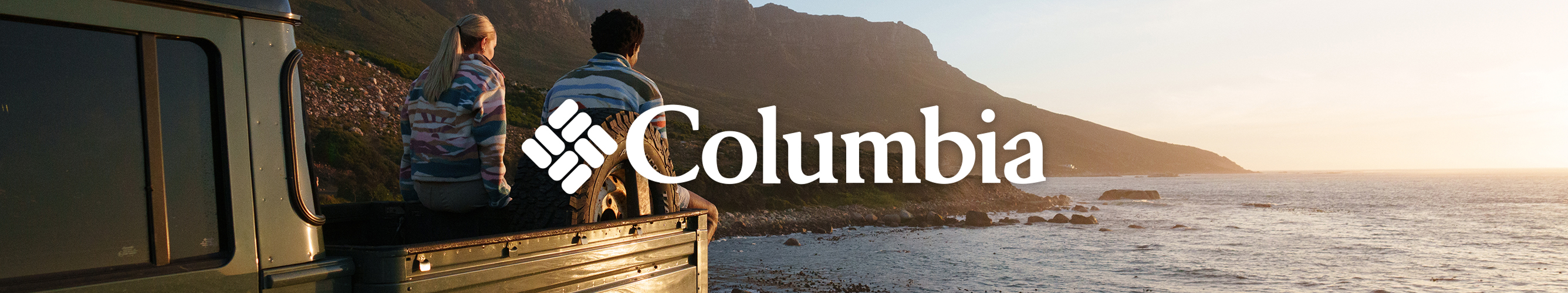 man en vrouw in truien van columbia